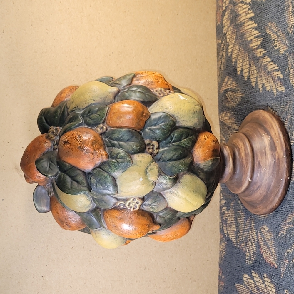 Vintage Home Decor - Picture 2 of 10